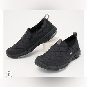 Ryka Water Repellent Quilted Slip-Ons - Ava. Black size 9.5W. Never worn